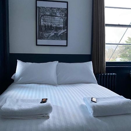 Royal Hotel Oberon Bagian luar foto